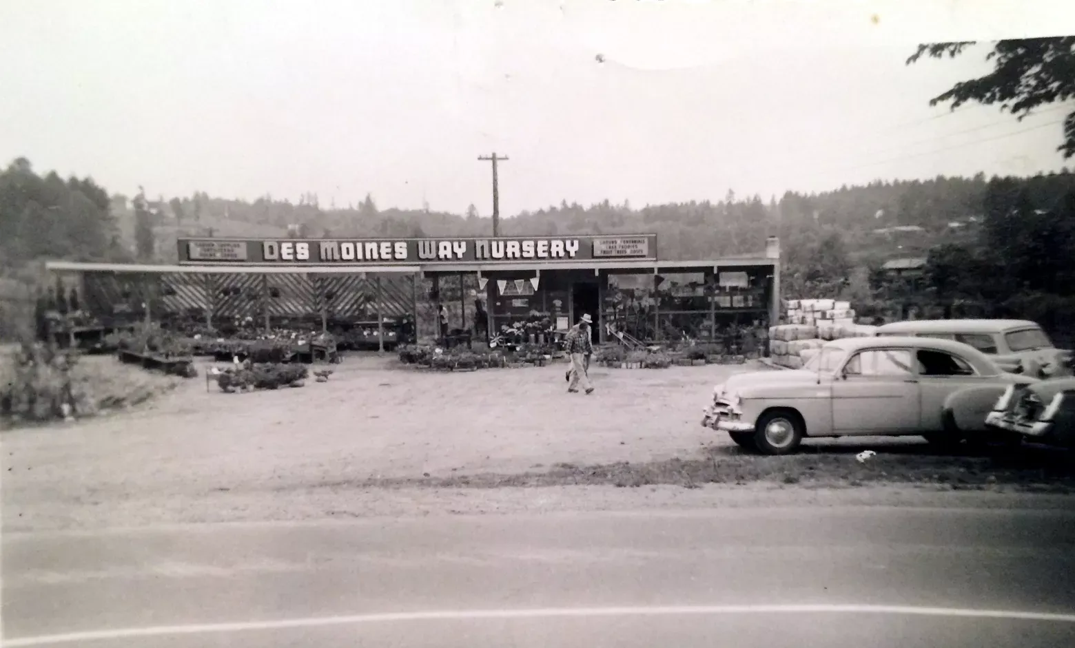 historic 1940s photo of Des Moines Nursery